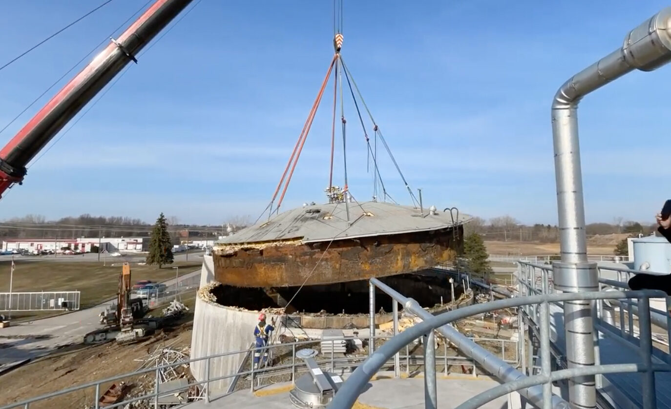 Digester roof removal