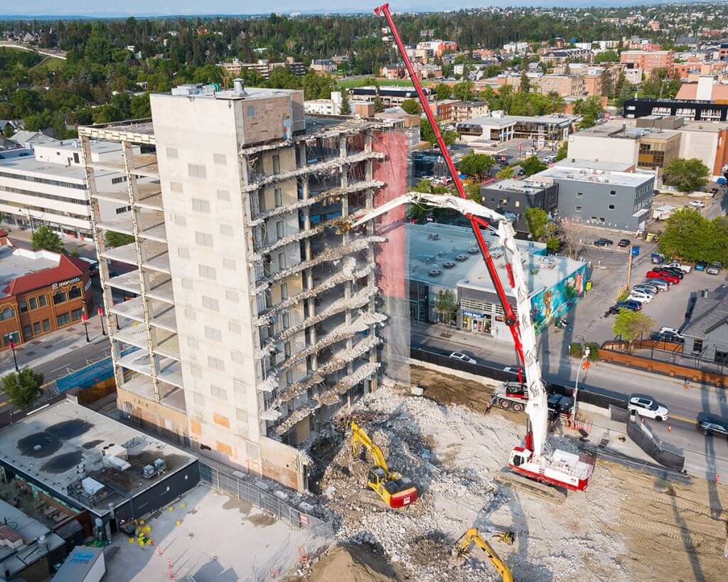 The Grosvenor building project was a complete abatement and demolition of the 10-storey building and 2 storey annex.